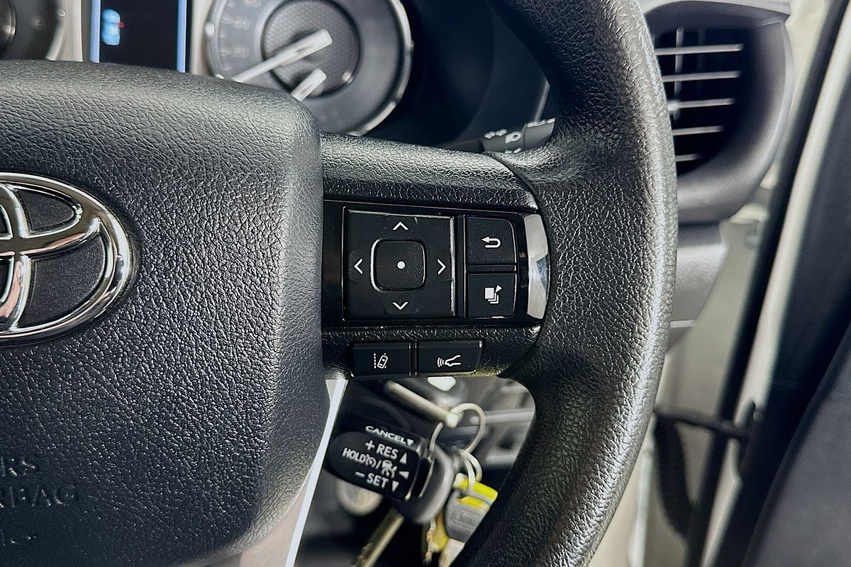 2022 Toyota HILUX SR (4x4) GUN126R 4X4