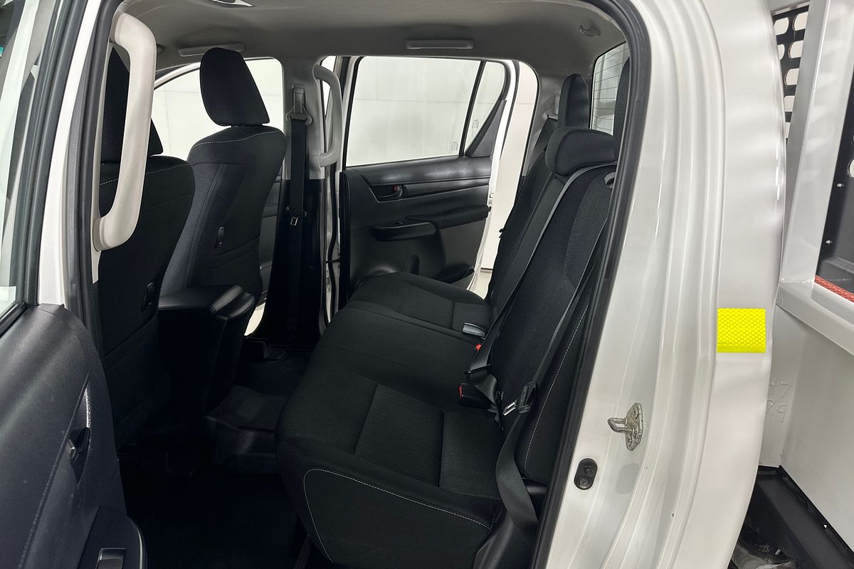 2022 Toyota HILUX SR (4x4) GUN126R 4X4