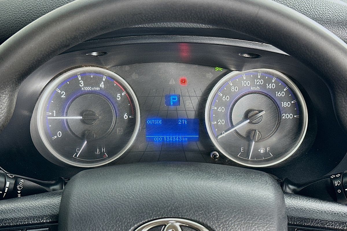 2019 Toyota HILUX SR (4x4) GUN126R MY19 4X4
