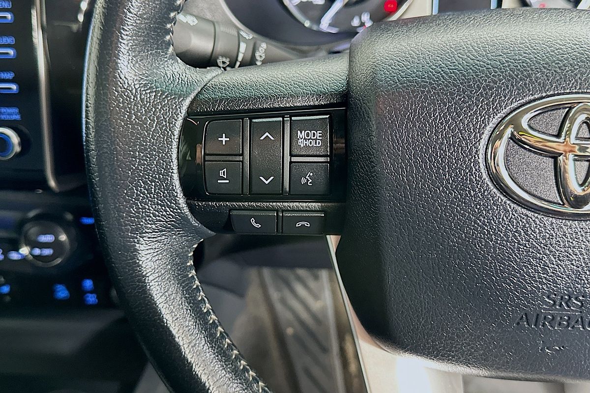 2021 Toyota HILUX SR5+ (4x4) GUN126R FACELIFT 4X4