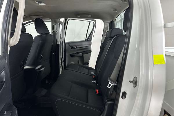 2022 Toyota HILUX SR (4x4) GUN126R 4X4