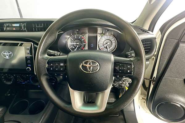2022 Toyota HILUX SR (4x4) GUN126R 4X4