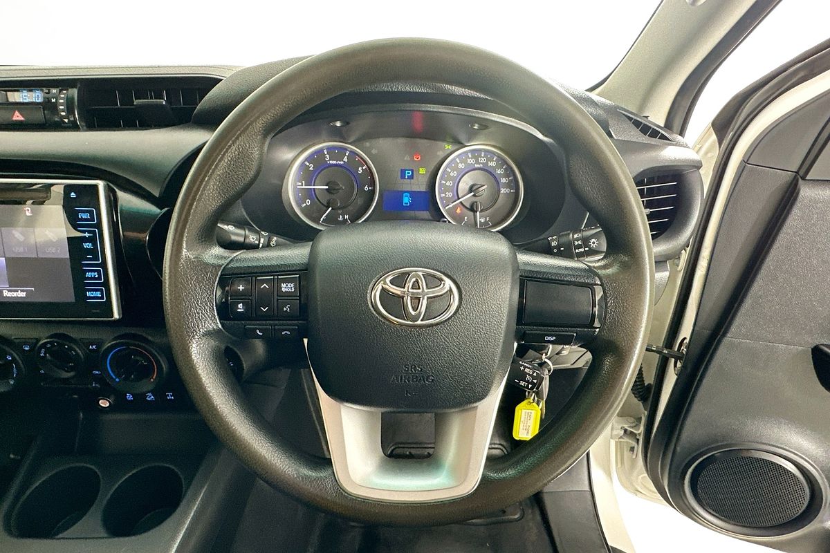 2019 Toyota HILUX SR (4x4) GUN126R MY19 4X4