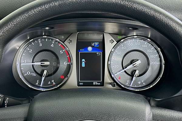 2024 Toyota HILUX SR (4x4) GUN126R 4X4