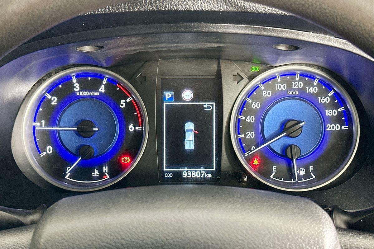 2019 Toyota HILUX SR (4x4) GUN126R MY19 4X4