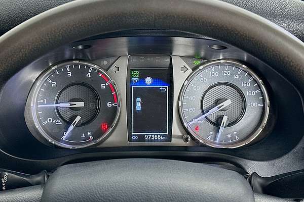 2020 Toyota HILUX SR (4x4) GUN126R FACELIFT 4X4