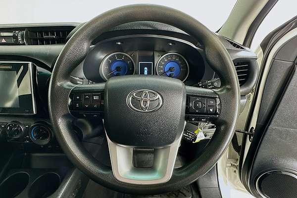 2020 Toyota HILUX SR (4x4) GUN126R MY19 UPGRADE 4X4
