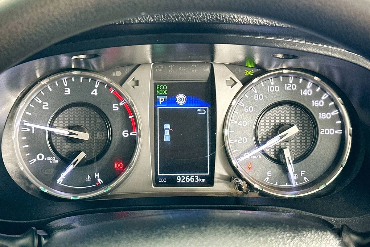 2021 Toyota HILUX SR (4x4) GUN126R FACELIFT 4X4