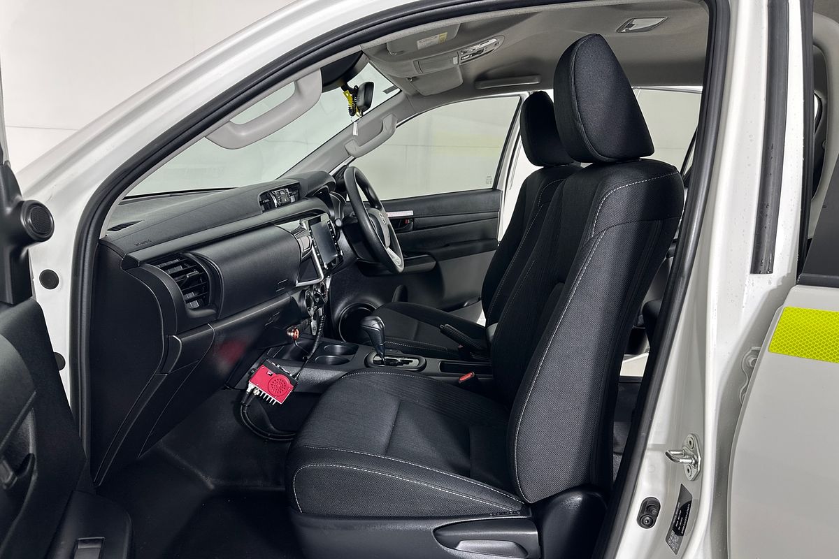 2022 Toyota HILUX SR (4x4) GUN126R 4X4