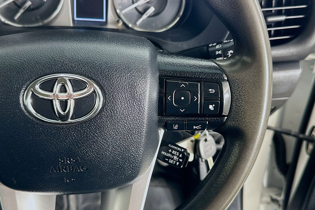 2022 Toyota HILUX SR (4x4) GUN126R 4X4