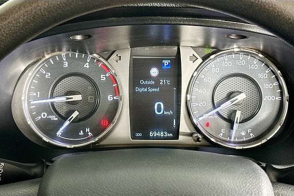 2021 Toyota HILUX SR (4x4) GUN126R 4X4