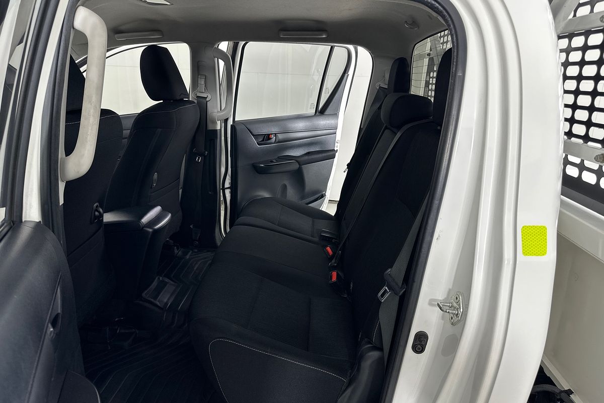 2021 Toyota HILUX SR (4x4) GUN126R FACELIFT 4X4