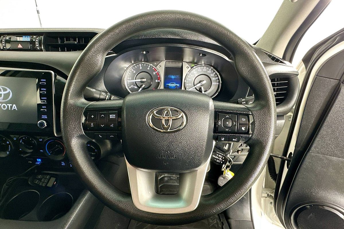 2023 Toyota HILUX SR (4x4) GUN126R 4X4