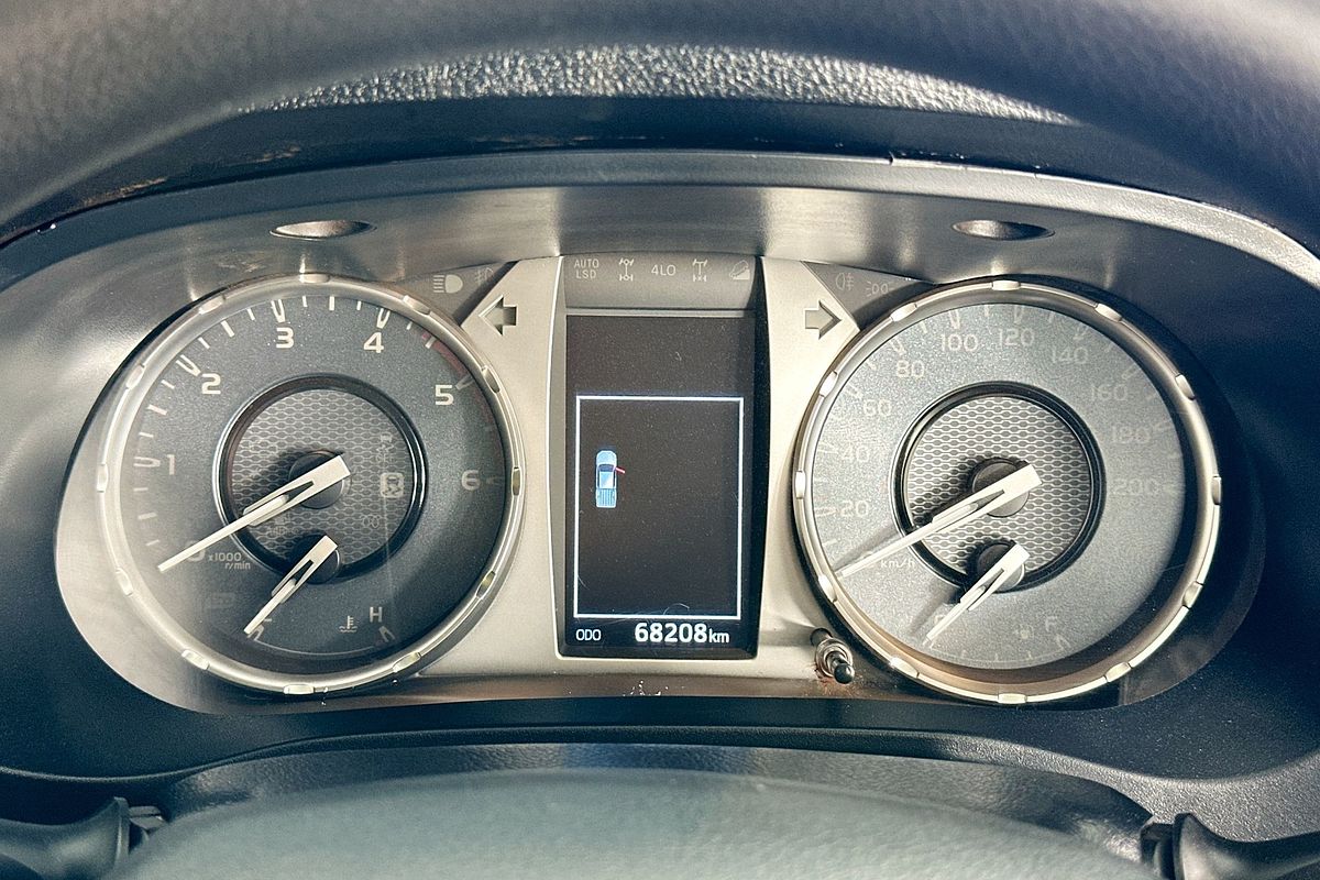 2021 Toyota HILUX SR (4x4) GUN126R 4X4