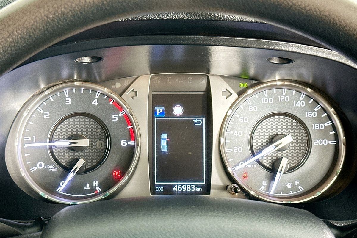 2021 Toyota HILUX SR (4x4) GUN126R FACELIFT 4X4