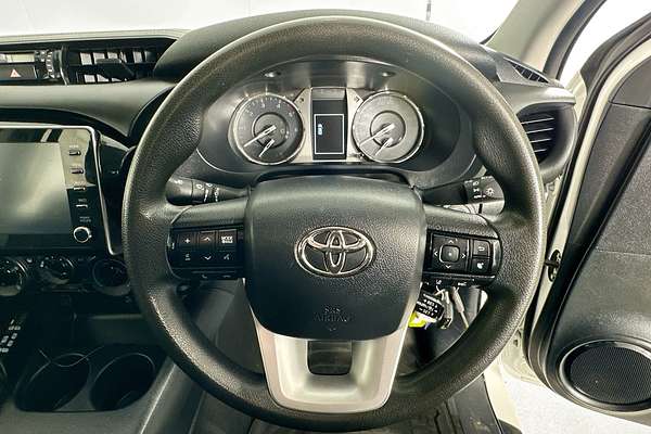 2022 Toyota HILUX SR (4x4) GUN126R 4X4