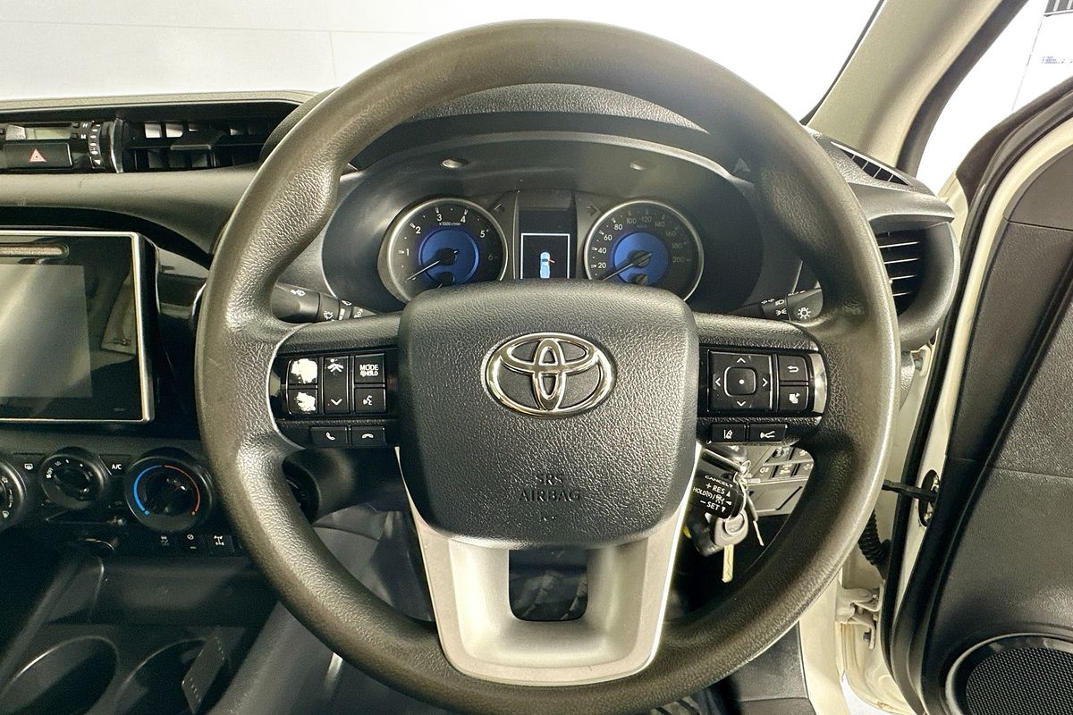 2019 Toyota HILUX SR (4x4) GUN126R MY19 4X4