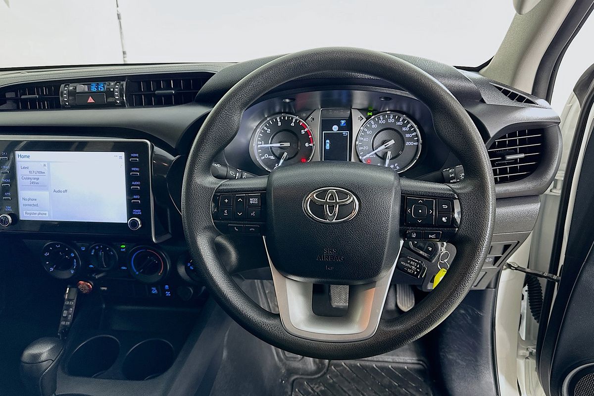 2022 Toyota HILUX SR (4x4) GUN126R 4X4