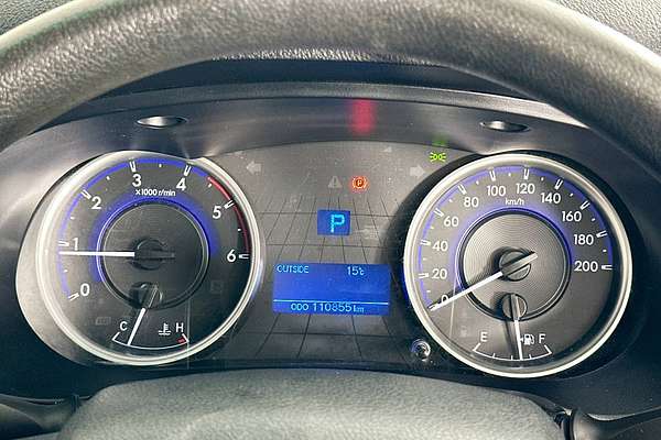 2017 Toyota HILUX SR (4x4) GUN126R 4X4