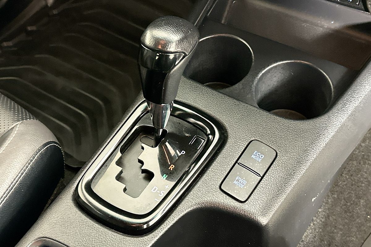 2020 Toyota HILUX ROGUE (4x4) GUN126R FACELIFT 4X4