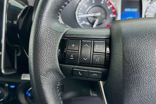 2024 Toyota Hilux SR5 (4x4) GUN126R 4X4