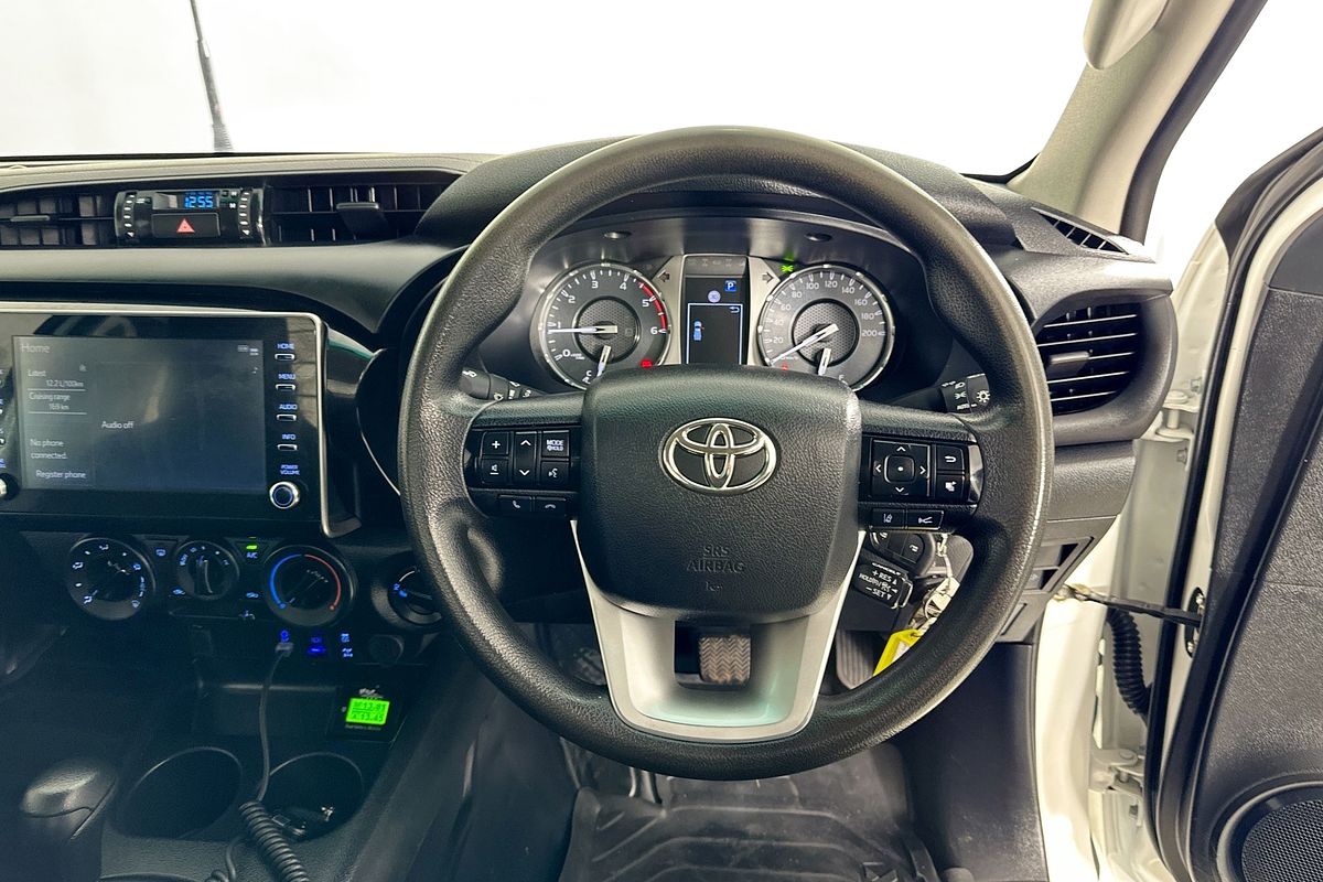 2022 Toyota HILUX SR (4x4) GUN126R 4X4
