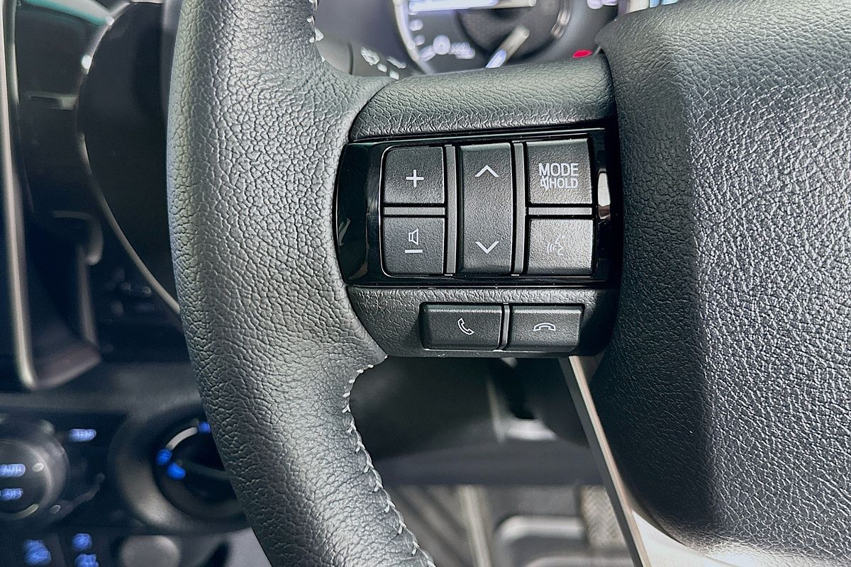 2025 Toyota HILUX SR5 48V (4x4) GUN126R RC 4X4