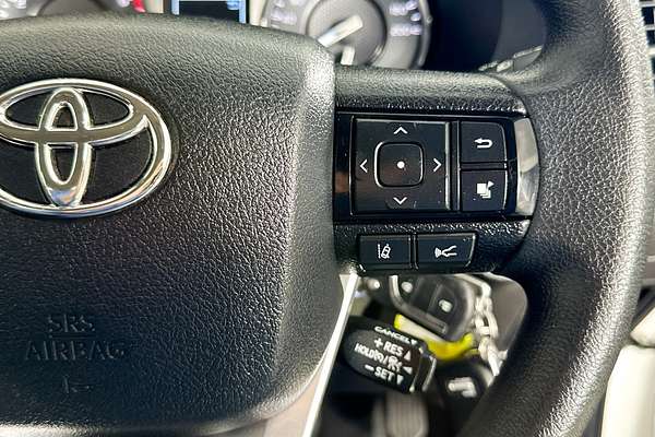 2022 Toyota HILUX WORKMATE (4x2) TGN121R REAR WHEEL DRIVE