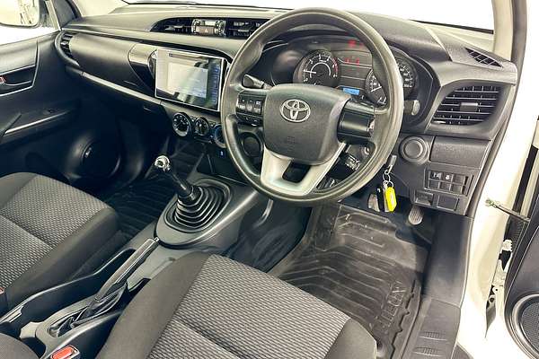 2018 Toyota Hilux WORKMATE GUN122R MY17 REAR WHEEL DRIVE