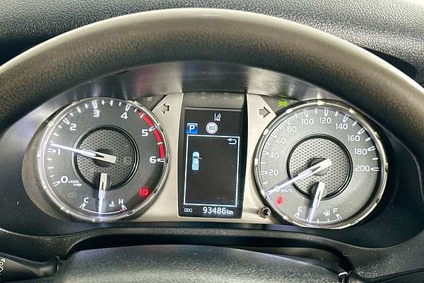 2021 Toyota HILUX SR (4x4) GUN126R FACELIFT 4X4