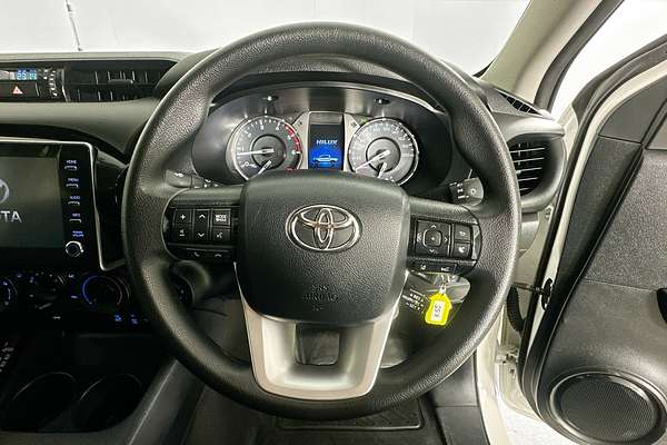 2023 Toyota HILUX SR (4x4) GUN126R 4X4