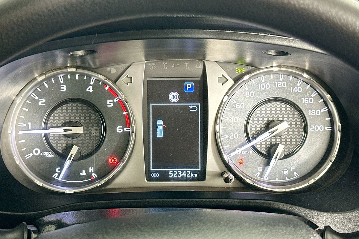 2021 Toyota HILUX SR (4x4) GUN126R 4X4