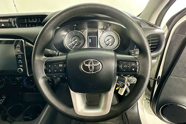 2023 Toyota HILUX SR (4x4) GUN126R 4X4