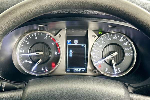 2021 Toyota HILUX SR (4x4) GUN126R FACELIFT 4X4