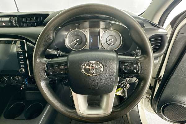 2022 Toyota HILUX SR (4x4) GUN126R 4X4