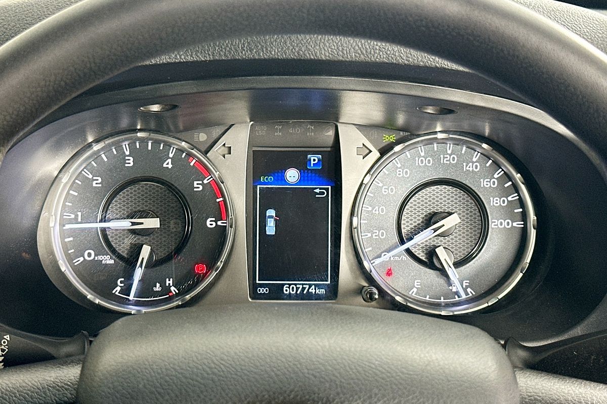 2022 Toyota HILUX SR (4x4) GUN126R 4X4