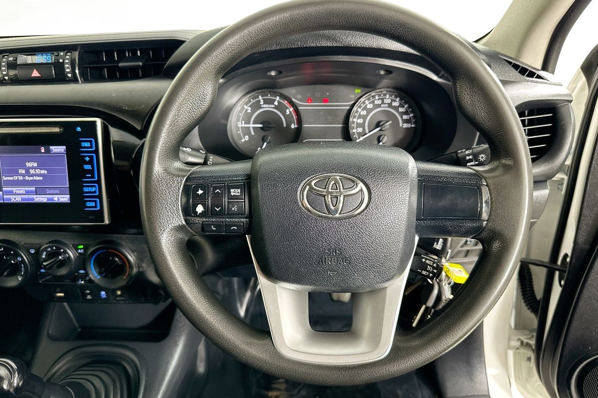 2016 Toyota Hilux WORKMATE GUN122R REAR WHEEL DRIVE