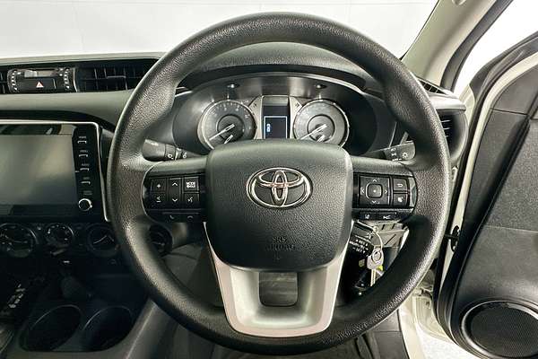 2023 Toyota HILUX SR (4x4) GUN126R 4X4