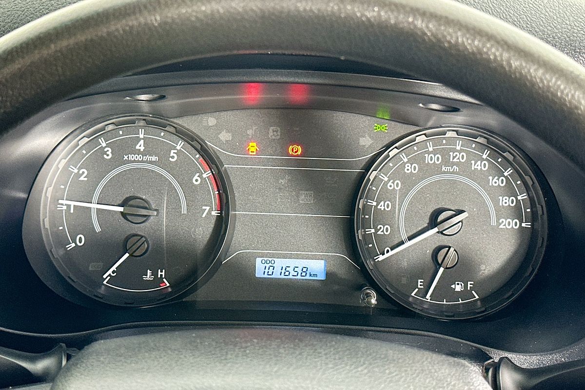 2018 Toyota HILUX WORKMATE TGN121R MY17 REAR WHEEL DRIVE