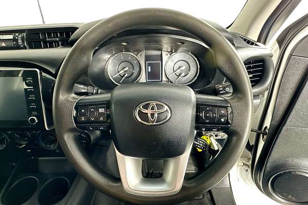2022 Toyota HILUX SR (4x4) GUN126R 4X4