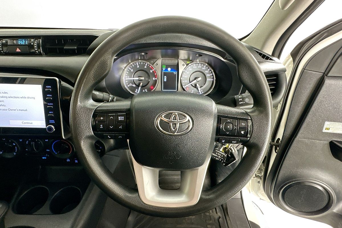 2021 Toyota HILUX SR (4x4) GUN126R FACELIFT 4X4