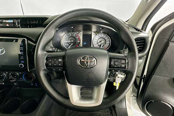 2024 Toyota HILUX SR (4x4) GUN126R 4X4