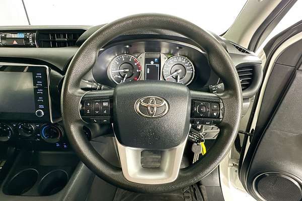 2022 Toyota HILUX SR (4x4) GUN126R 4X4