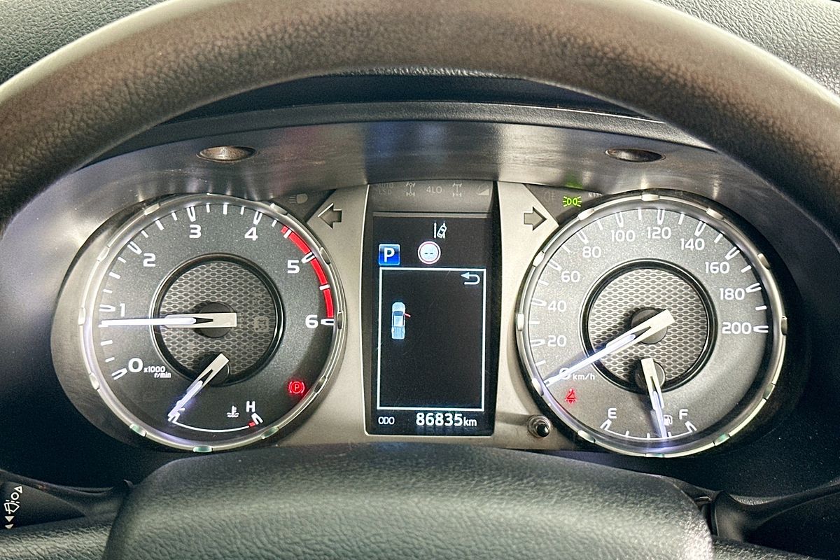 2021 Toyota HILUX SR (4x4) GUN126R 4X4