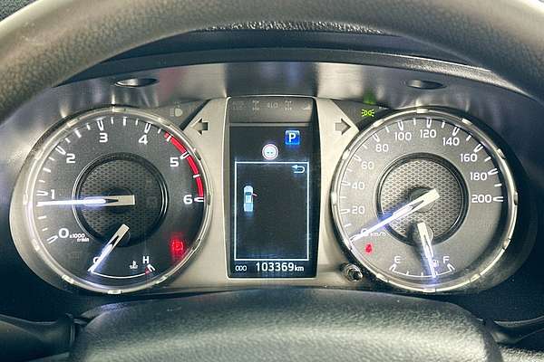 2022 Toyota HILUX SR (4x4) GUN126R 4X4