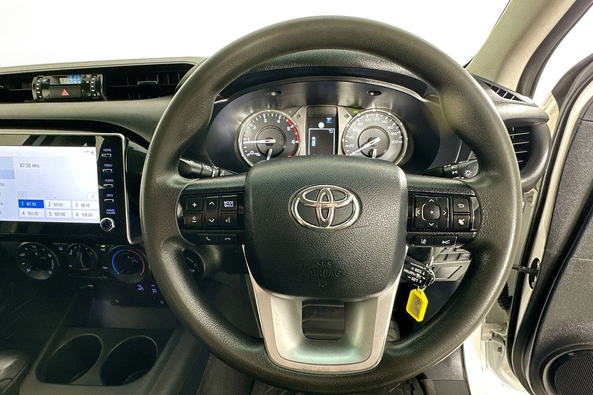 2022 Toyota HILUX SR (4x4) GUN126R 4X4