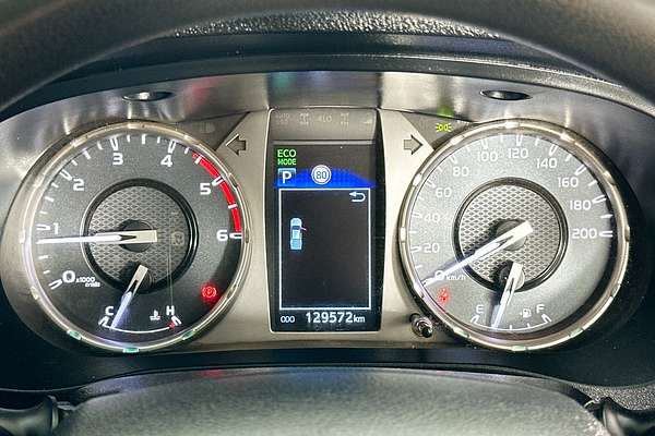 2021 Toyota HILUX SR (4x4) GUN126R FACELIFT 4X4