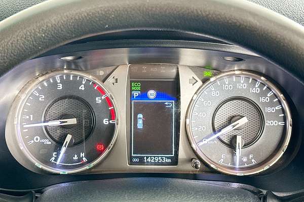 2021 Toyota HILUX SR (4x4) GUN126R FACELIFT 4X4