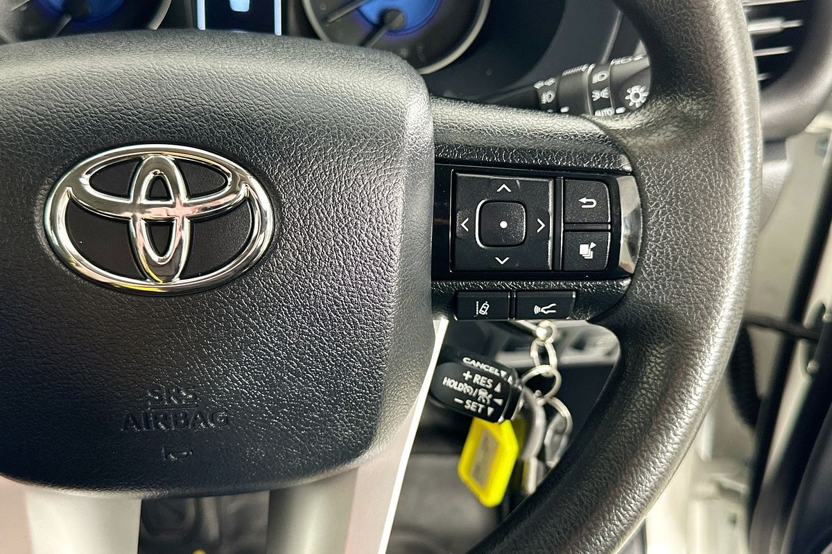 2019 Toyota HILUX SR (4x4) GUN126R MY19 4X4