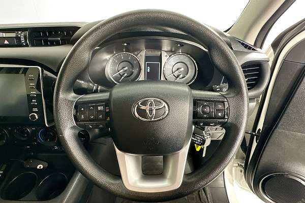 2023 Toyota HILUX SR (4x4) GUN126R 4X4